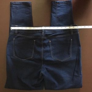 A.N.A Jegging skinny jeans